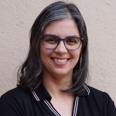 Ana Elisa Ribeiro